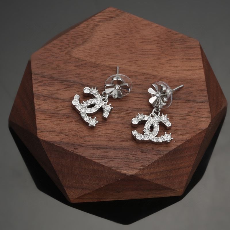 Ch**el earrings